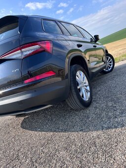 ŠKODA KODIAQ TOUR MODEL 2022 4x4 - 8