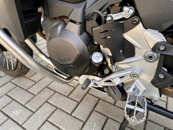 BMW F900 GS Adventure - 8