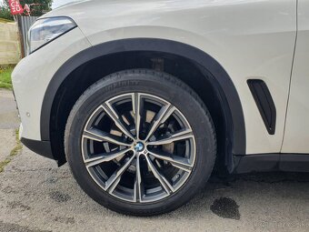 BMW X5 xDrive25d A/T - 8