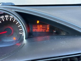 Predám Toyota Verso 1,8 VVT-I Automat SR - 8