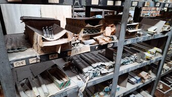 Sústružnícke nože, frézy, vrtáky - 8