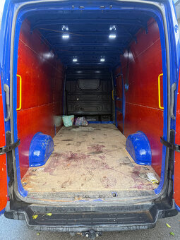 Volkswagen Crafter 2.0TDi 2018 L3 - 8