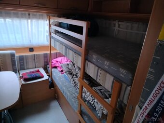 Predám karavan HYMER - 8