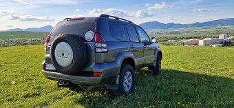 Toyota land cruiser 120 - 8
