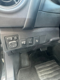 Toyota Auris Hybrid 1.8 | 2016 | 165k km - 8