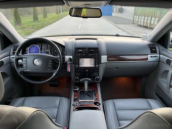 Volkswagen Touareg 3.0 TDI - 8