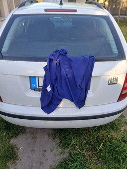 Skoda fabia - 8