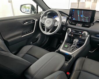 Toyota RAV4 Selection, 2.5 HEV, 131 kW, 4x4 //AJ NA SPLÁTKY - 8