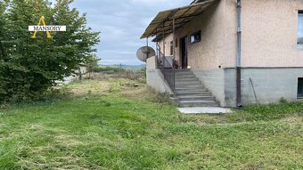 Na predaj 4 izbový rodinný  dom na pozemku 5278 m2 za 43 000 - 8