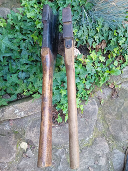 sekera,sekery,hoblík,nebožiec,staré náradie, topor  uu - 8