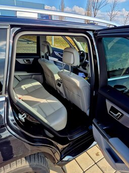 Predám Mercedes GLK 350 CDI 4x4 automat - 8