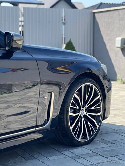 BMW Rad 7 M760Li xDrive A/T - 8