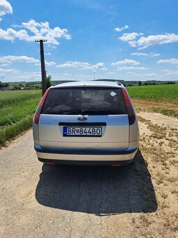 Ford focus kombi 1.6 lpg - 8
