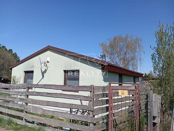 TUreality ponúka na predaj záhradu s rodinným domčekom v... - 8