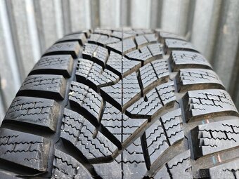 Orig. zimná sada VW - 5x112 r16 + DUNLOP 205/60 r16 96H - 8