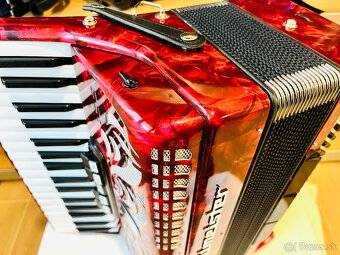 Predám akordeón Weltmeister Caprice 80 basový - 8