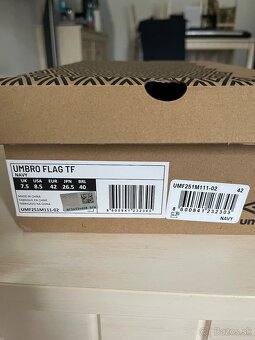 Halovky Umbro Flag - 8