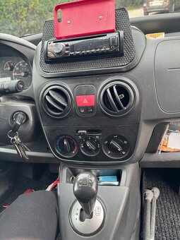 Predám Citroen Nemo Automat - 8