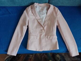 Dámske sačká a bundička v.S - 8