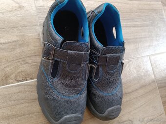 Pracovná obuv 43 - 8