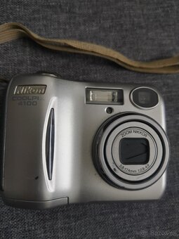Nikon CoolPix 4100 - 8