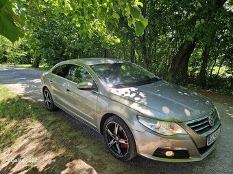 Volkswagen Passat CC - 8