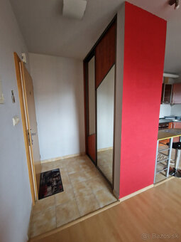 Prenajmem 2i byt v centre LM - 8