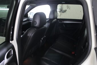 Porsche Cayenne diesel Tiptronic S - 8