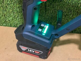 Bosch Professional GNH 18V-50 M akumulátorová klincovačka - 8
