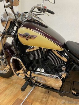 Kawasaki VN 800 - 8