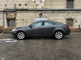 Opel Insignia 2.0 CDTI - 8