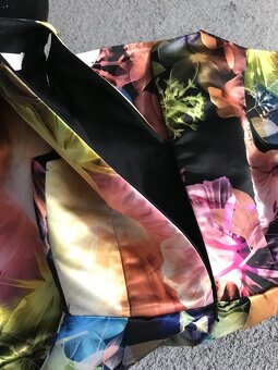 elegantné dámske šaty v. M - 8