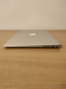 MacBook Air 13 A1466 | Core i5 • 8GB RAM • SSD - 8