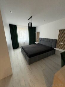 Prenájom luxusného 2,5 izbového bytu - 8