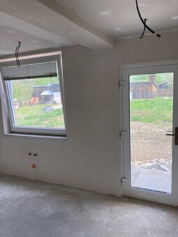 Luxusný 3 izb.apartmán 100 m2 v rod.dome so záhradou 500 m2 - 8
