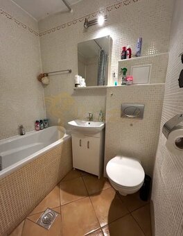 2-izb. byt, Hollého ul., Staré Mesto, balkón, 2.p./5 - 8