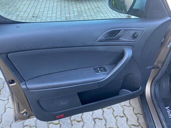 ŠKODA YETI 1,2 benzin - 8