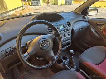 Toyota yaris 1.4D4D - 8