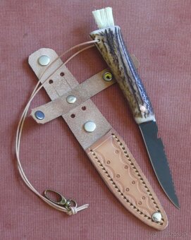 Hubárska palica s nožom - 8