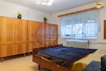 NA PREDAJ rodinný dom s dvomi bytovými jednotkami v Rovinke - 8
