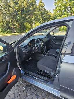 Škoda Rapid 1.2 tsi 77 KW 2013 161 tisíc KM - 8