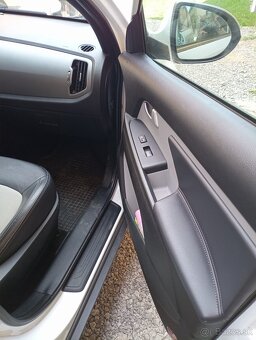 Kia SPORTAGE 4X4 - 8