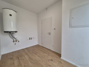 4 – IZB. BUNGALOV, 3 PARK.STÁTIA, TERASA,VEĽKÉ BLAHOVO - 8