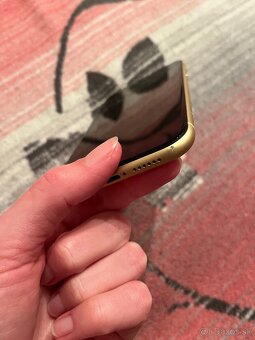 Iphone XR, 64 gb. - 8