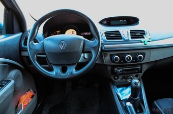 Renault Megane 1,5dci - 8
