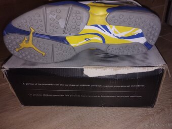 NOVE BOTASKY  AIR JORDAN - 8