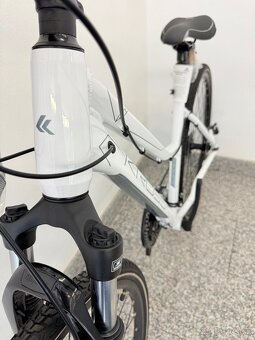 KROSS EVADO 4.0 D, 28“, veľ.  M, bicykel krosový dámsky, WHI - 8