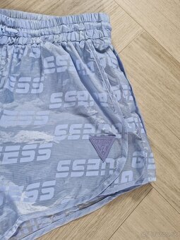 Guess cierne a modre logovane sortky - 8