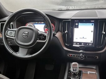 Volvo XC60 B4 Inscription AWD A/T M 2021 197PS A8 4x4 - 8