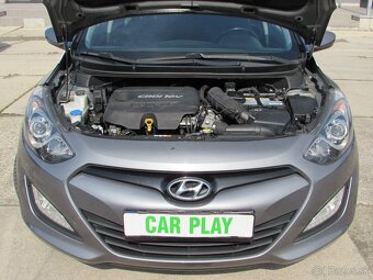 Hyundai i30 1.6 CRDi DOHC 16V Family - 8